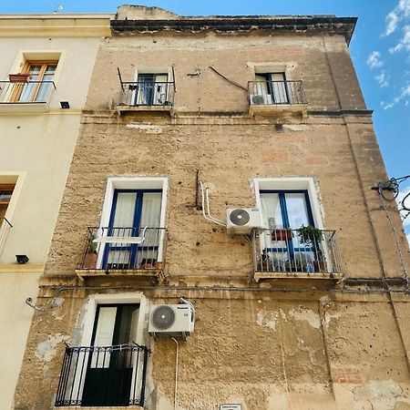 Donna Jona Apartment Трапани Екстериор снимка